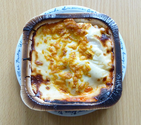 冷凍ラザニアを解凍調理